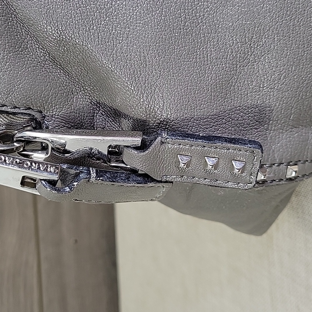 Marc Jacobs Gray Leather Satchel with Silver Hardware - Picture 4 of 15